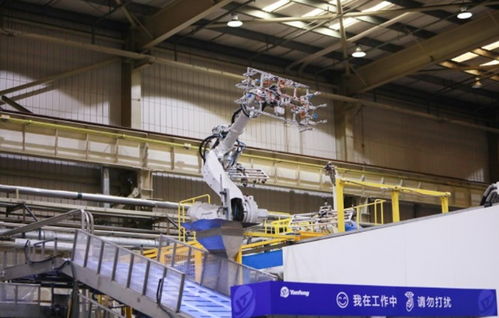 上海智能制造新突破 装备与方案双线并举，携手巨头共筑“双百亿”智能机器人研发蓝图