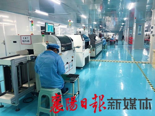 东津智造 黑科技产品引领智能语言翻译机器人新未来